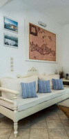 DIAMOND APARTMENTS & SUITES