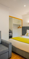 Dinya Lisbon Hotel & Lounge Bar