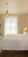 Dorion Hotel