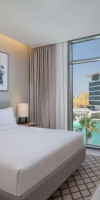 DoubleTree by Hilton Abu Dhabi Yas Island Residences