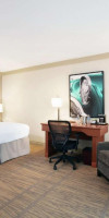 DoubleTree by Hilton Hotel Miami Airport & Convention Center