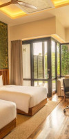Doubletree By Hilton Weerawila Rajawarna Resort