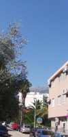 El Mar Apartments