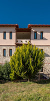 Eleon Suites & Apartments Halkidiki
