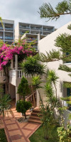 Elotis Suites