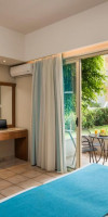 Elotis Suites