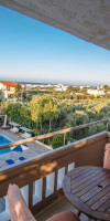 Elpida ApartHotel