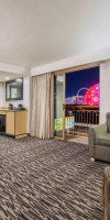 Embassy Suites by Hilton Convention Center Las Vegas