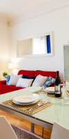 Feel at Home Gran Via Apartments