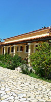 Feeloxenia Corfu Apartments