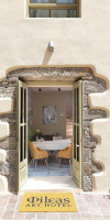 Fileas Art Hotel