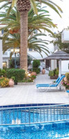 Flamingos Hotel Apartments