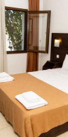 FLORA HOTEL