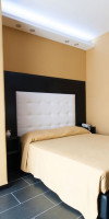 FLY BOUTIQUE HOTEL