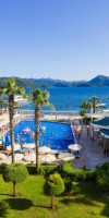 FORTEZZA BEACH RESORT HOTEL