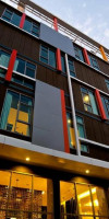 FX Hotel Metrolink Makkasan