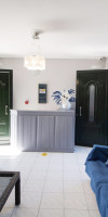 George House Apartments & Villa