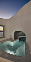 Gitsa Cliff Luxury Villa Santorini