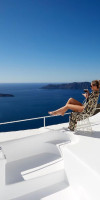 Gitsa Cliff Luxury Villa Santorini