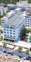 GLAROS BEACH HOTEL