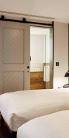 GO NATIVE KENSINGTON(FORMERLY - GO NATIVE EARLS COURT)