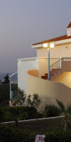 Golden Dream Apartments