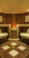 GRAND ROYALE APT COMPLEX & SPA
