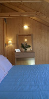 Grand TheoNi Hotel Suites & Spa