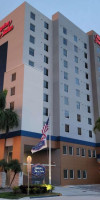 Hampton Inn & Suites Miami Airport South/Blue Lagoon