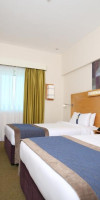 Holiday Inn Express Airport