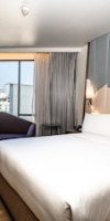 HOLIDAY INN EXPRESS BANGKOK SUKHUMVIT 11