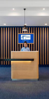 Holiday Inn Express Dubai Airport