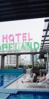 HOPE LAND HOTEL & RESIDENCE SUKHUMVIT 8 (SHA)