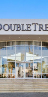 DoubleTree by Hilton Sharks Bay