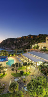 Zaro Hotel