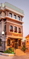 Hotel Almina