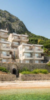 Glyfa Beach Vila