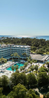 Hotel Berry Blue