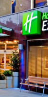 Holiday Inn Express New York City Times Square
