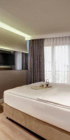 Hotel Dora Pera
