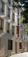 HOTEL DU ROUSSILLON