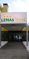 Hotel Lenas West