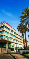 Hotel Movenpick Grand Al Bustan Dubai