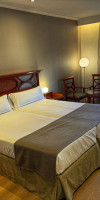 Hotel Reveron Plaza
