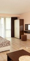 HOTEL VECHNA R