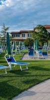 HOTEL VILLA SARA