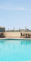 Howard Johnson Plaza by Wyndham Dubai Deira