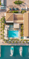 Ianos Hotel
