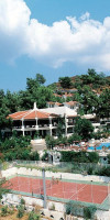 HOTEL SATURN.