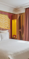 Idol Hotel